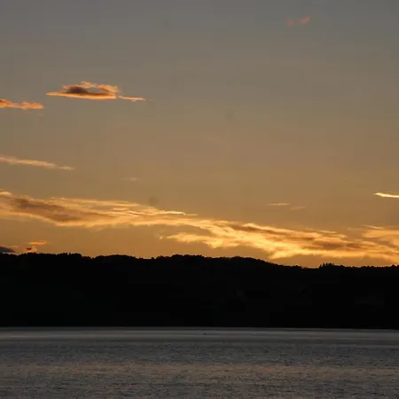 Strandheimen بيت ضيافة